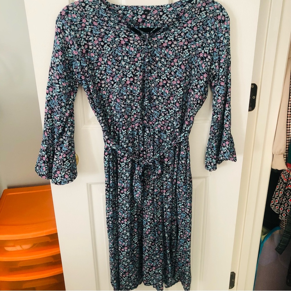 Girls floral midi dress Sz XL bell sleeve navy blue
